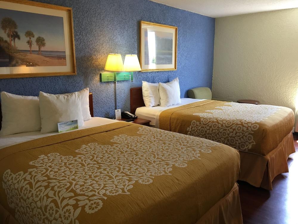 Days Inn By Wyndham Fort Pierce Midtown Esterno foto